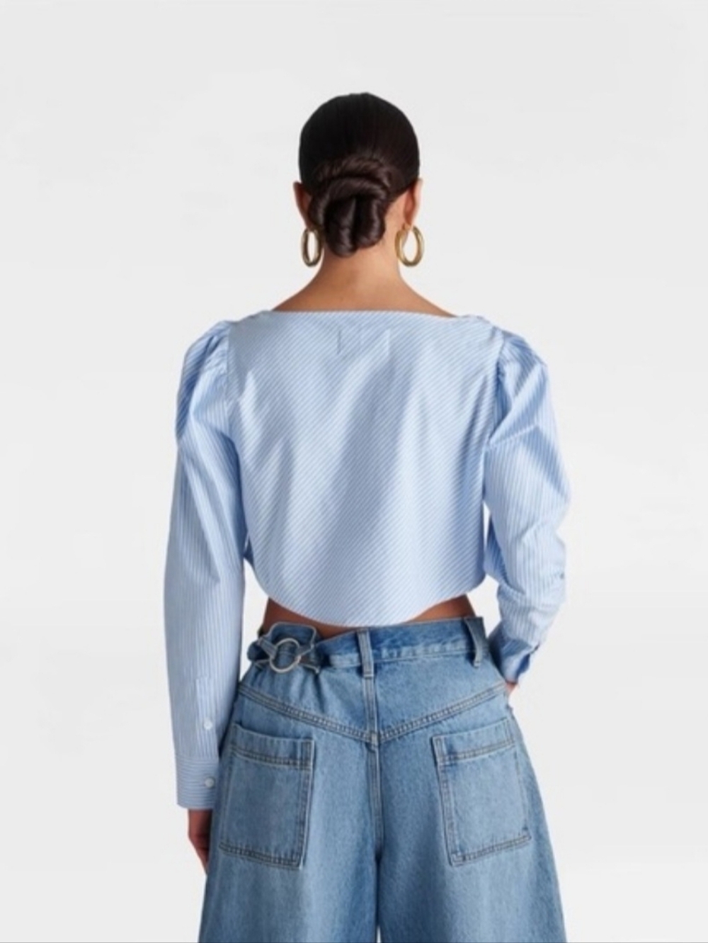 KBB by KAHLANA Women's 'The Balloon Cropped Top Blue/White Striped Size S - Picture 2 of 3